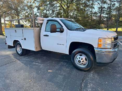 chevrolet silverado 3500 chassis cab 2013 1GB3CZCG5DF116254 image chevrolet silverado 3500 chassis cab 2013 1GB3CZCG5DF116254 image